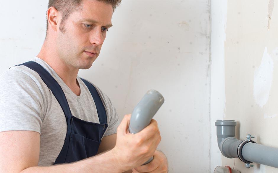 cherche plombier Nanterre